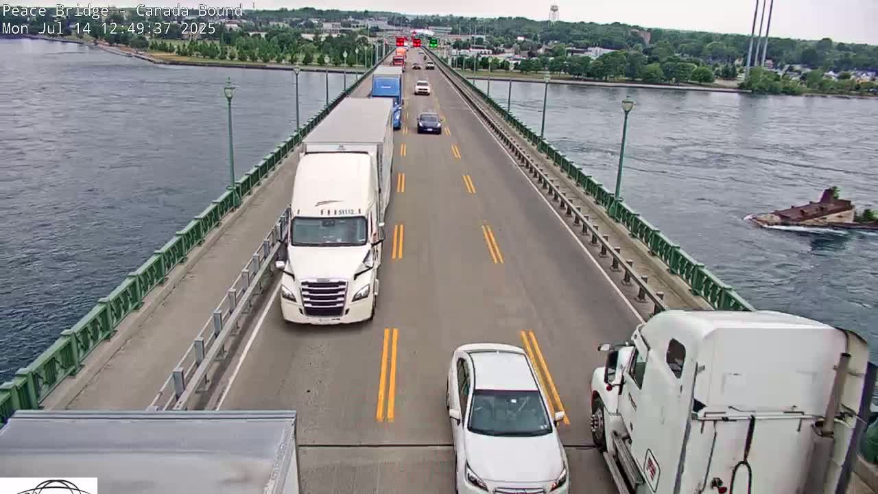 Buffalo, Peace Bridge Canada Bound View from USA Side Live Cam - Buffalo, Erie , Buffalo -Niagara Falls, New York, USA
