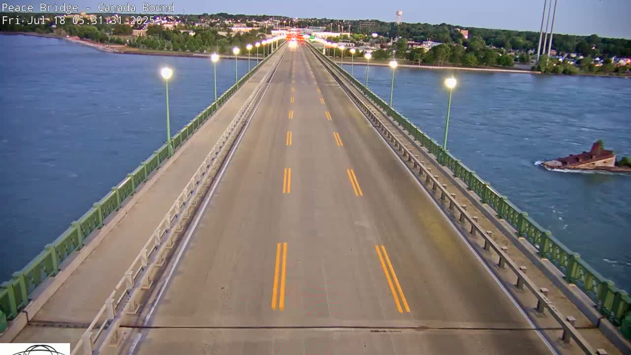 Buffalo, Peace Bridge Canada Bound View from USA Side Live Cam - Buffalo, Erie , Buffalo -Niagara Falls, New York, USA
