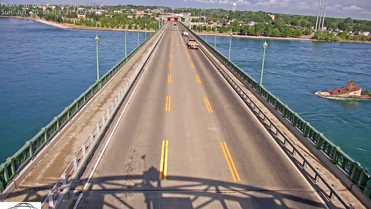 Buffalo, Peace Bridge Canada Bound View from USA Side Live Cam - Buffalo, Erie , Buffalo -Niagara Falls, New York, USA
