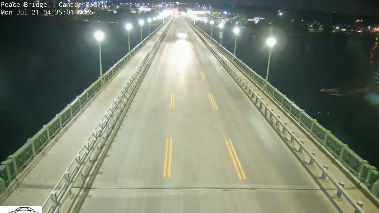 Buffalo, Peace Bridge Canada Bound View from USA Side Live Cam - Buffalo, Erie , Buffalo -Niagara Falls, New York, USA