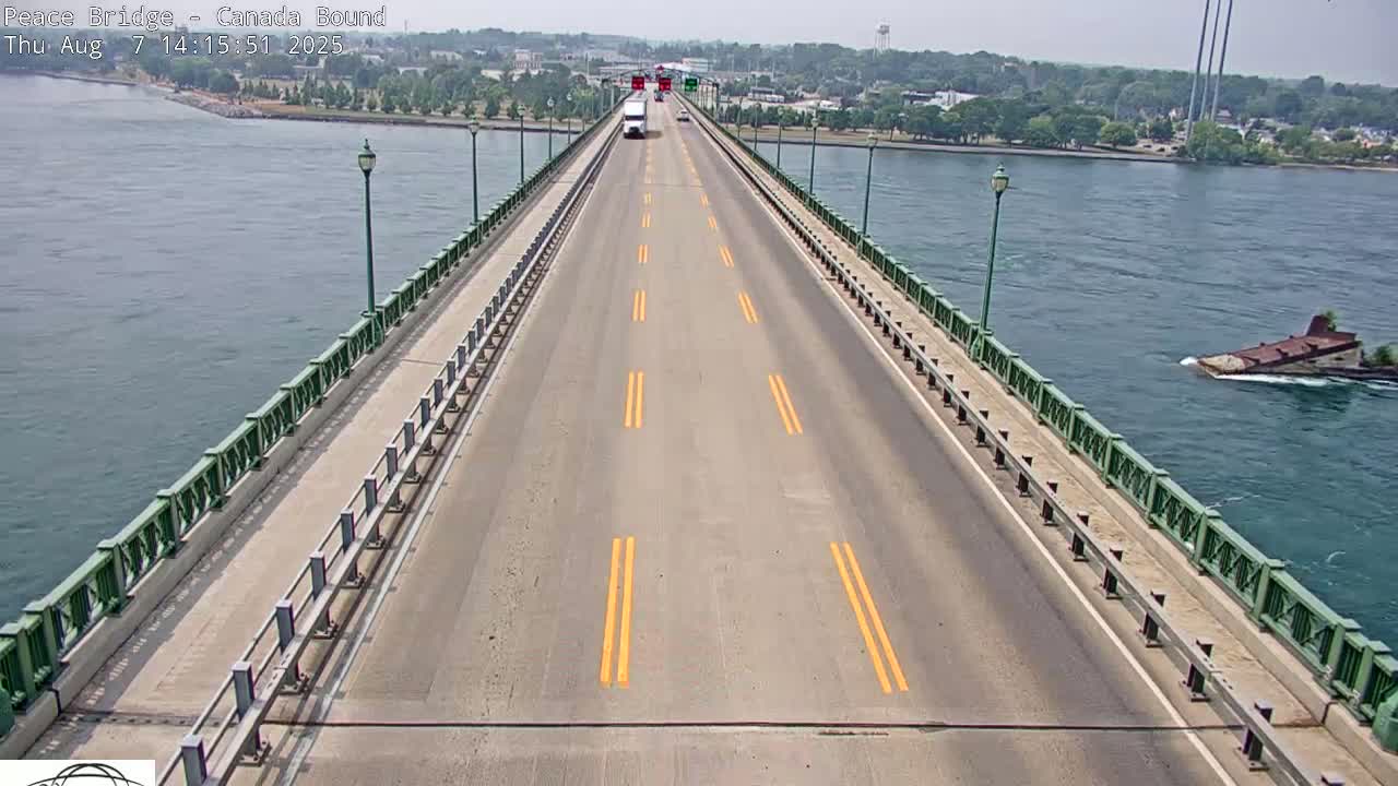 Buffalo, Peace Bridge Canada Bound View from USA Side Live Cam - Buffalo, Erie , Buffalo -Niagara Falls, New York, USA