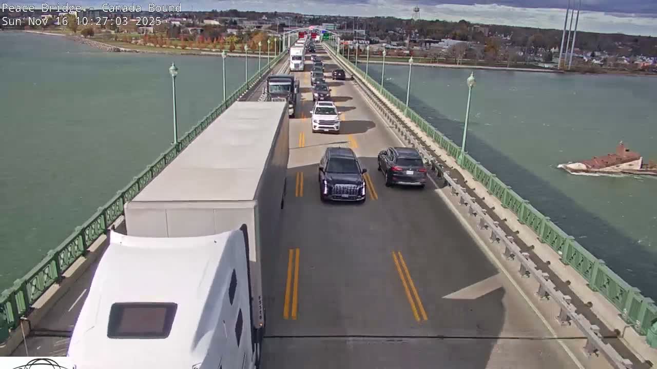 Buffalo, Peace Bridge Canada Bound View from USA Side Live Cam - Buffalo, Erie , Buffalo -Niagara Falls, New York, USA