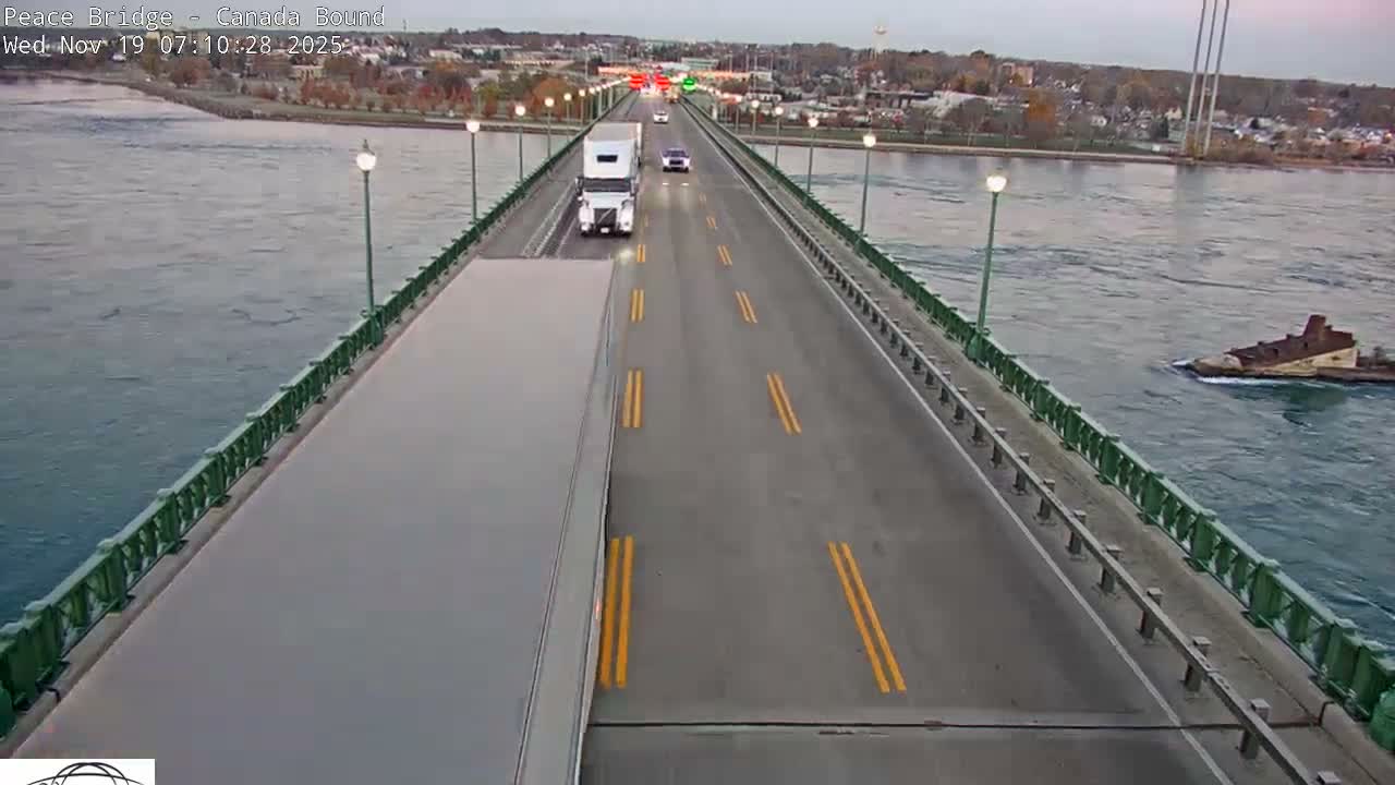 Buffalo, Peace Bridge Canada Bound View from USA Side Live Cam - Buffalo, Erie , Buffalo -Niagara Falls, New York, USA