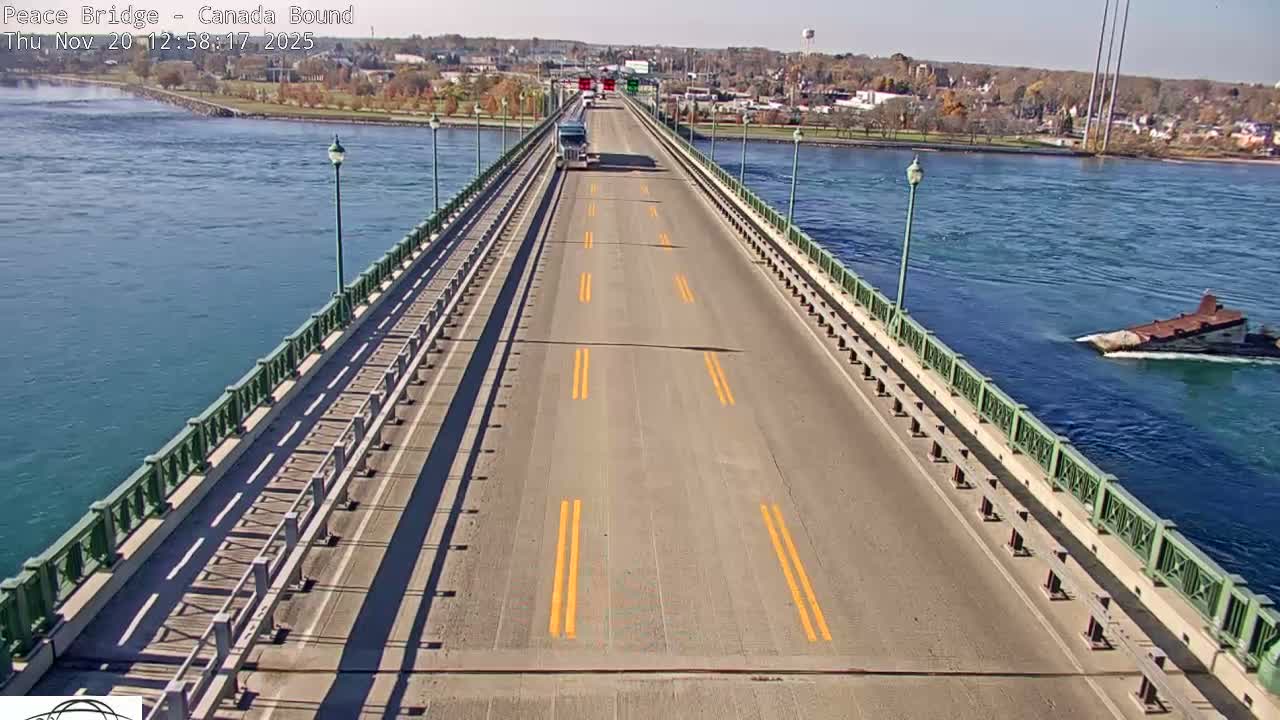 Buffalo, Peace Bridge Canada Bound View from USA Side Live Cam - Buffalo, Erie , Buffalo -Niagara Falls, New York, USA