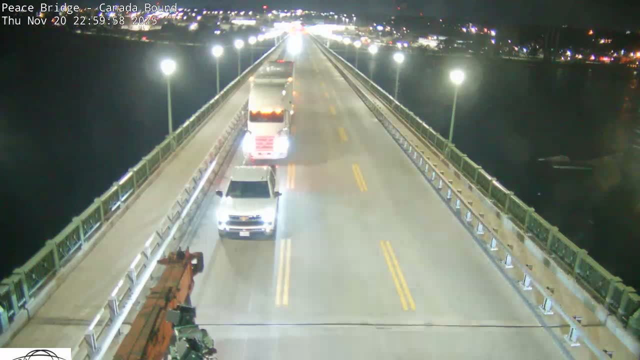 Buffalo, Peace Bridge Canada Bound View from USA Side Live Cam - Buffalo, Erie , Buffalo -Niagara Falls, New York, USA