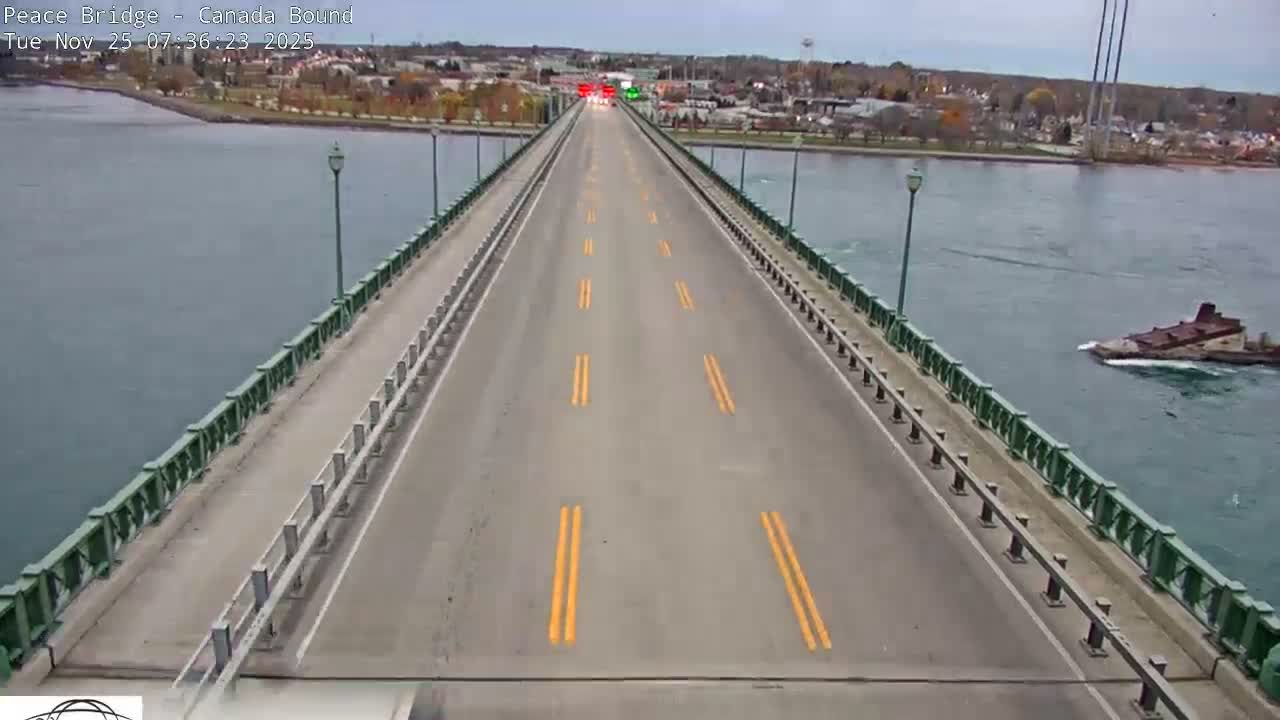 Buffalo, Peace Bridge Canada Bound View from USA Side Live Cam - Buffalo, Erie , Buffalo -Niagara Falls, New York, USA