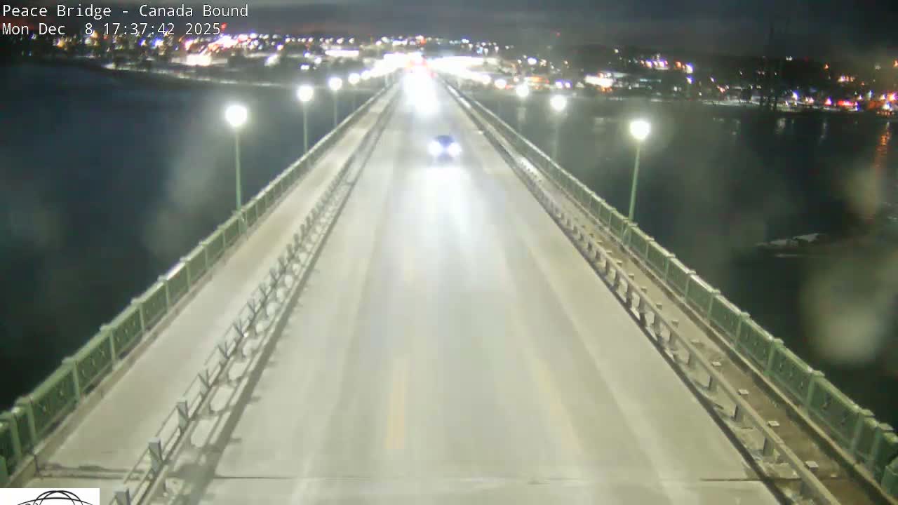 Buffalo, Peace Bridge Canada Bound View from USA Side Live Cam - Buffalo, Erie , Buffalo -Niagara Falls, New York, USA