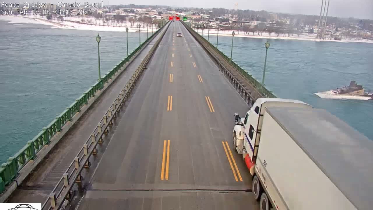Buffalo, Peace Bridge Canada Bound View from USA Side Live Cam - Buffalo, Erie , Buffalo -Niagara Falls, New York, USA