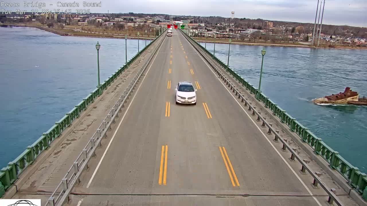 Buffalo, Peace Bridge Canada Bound View from USA Side Live Cam - Buffalo, Erie , Buffalo -Niagara Falls, New York, USA