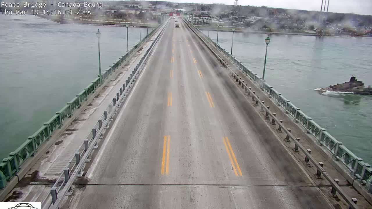 Buffalo, Peace Bridge Canada Bound View from USA Side Live Cam - Buffalo, Erie , Buffalo -Niagara Falls, New York, USA