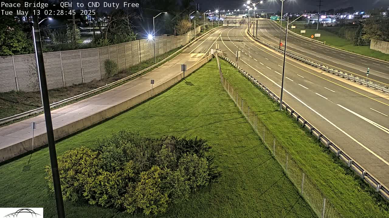 Fort Erie,  Canada Duty Free  Road Entrance to Peace Bridge Live Cam - Fort Erie, Niagara, Ontario, Canada