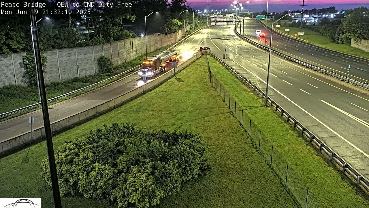 Fort Erie,  Canada Duty Free  Road Entrance to Peace Bridge Live Cam - Fort Erie, Niagara, Ontario, Canada