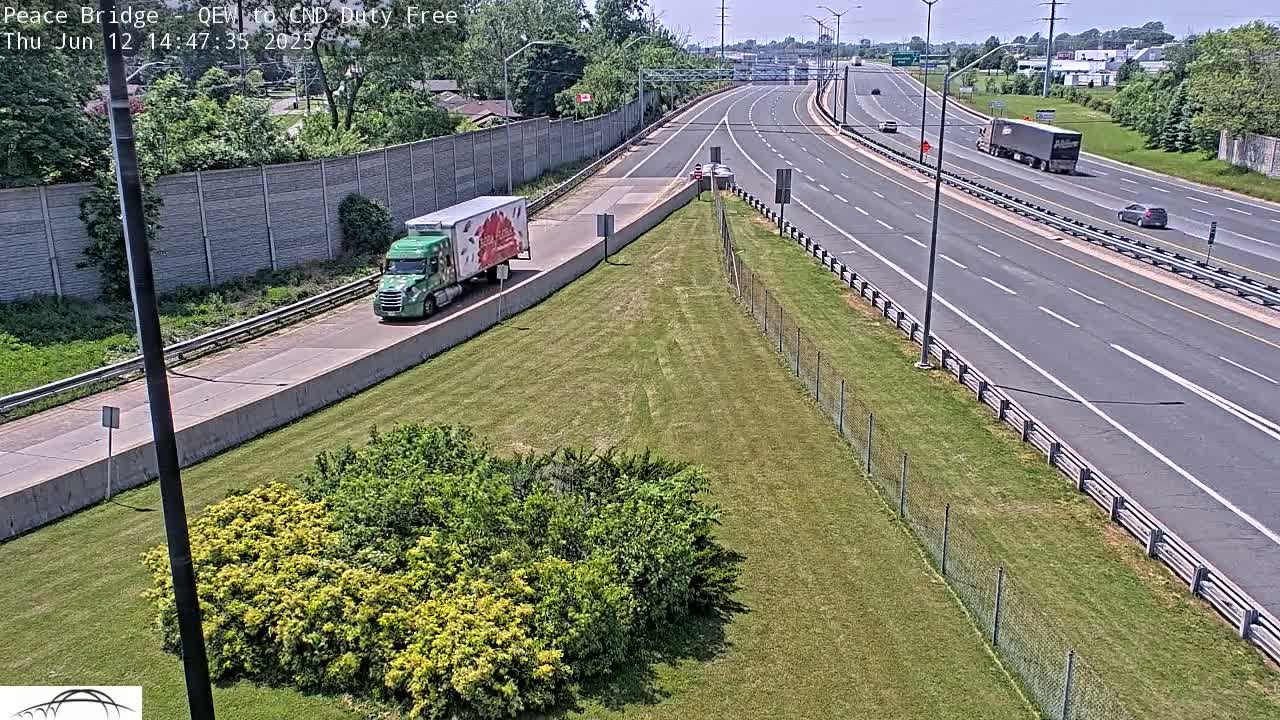 Fort Erie,  Canada Duty Free  Road Entrance to Peace Bridge Live Cam - Fort Erie, Niagara, Ontario, Canada