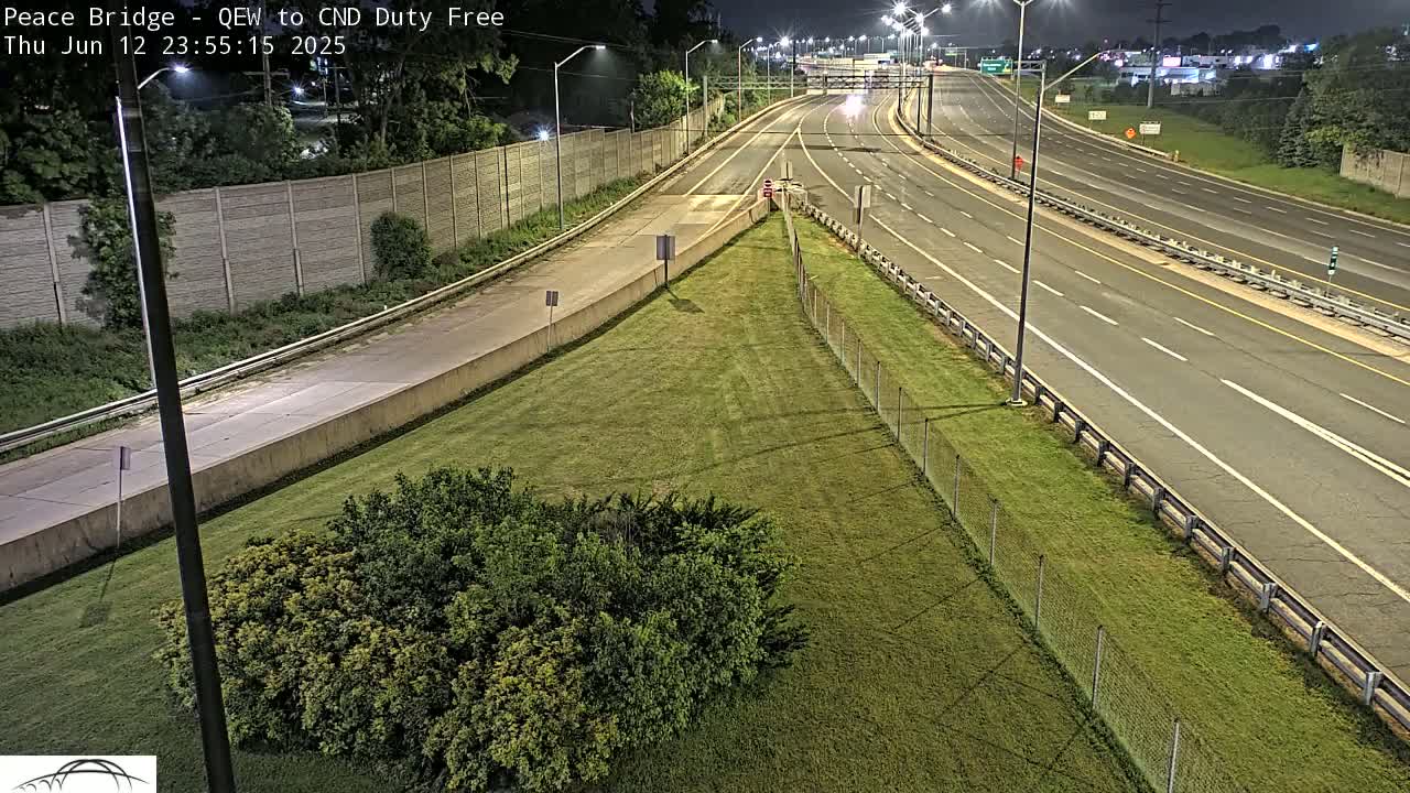 Fort Erie,  Canada Duty Free  Road Entrance to Peace Bridge Live Cam - Fort Erie, Niagara, Ontario, Canada