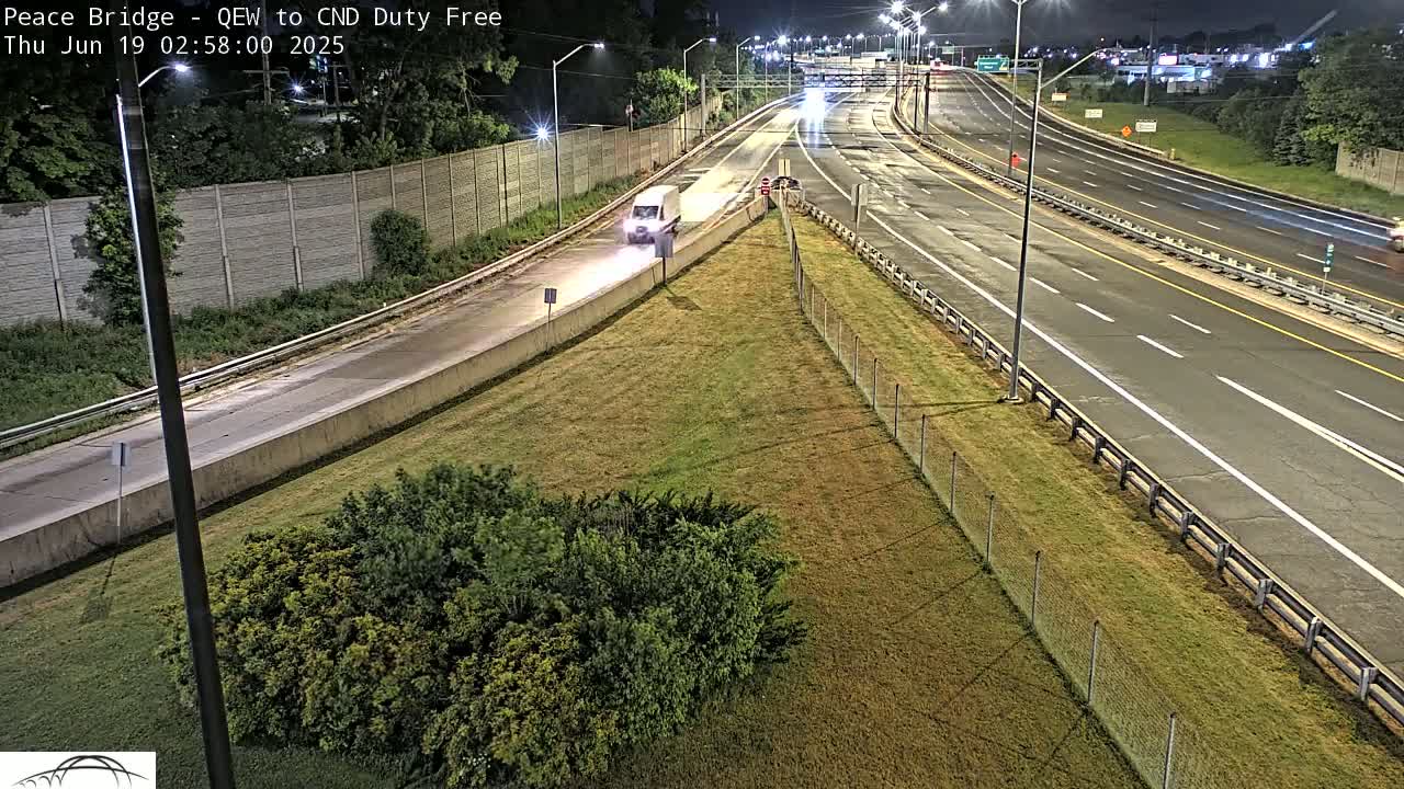 Fort Erie,  Canada Duty Free  Road Entrance to Peace Bridge Live Cam - Fort Erie, Niagara, Ontario, Canada