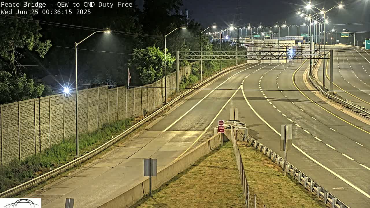 Fort Erie,  Canada Duty Free  Road Entrance to Peace Bridge Live Cam - Fort Erie, Niagara, Ontario, Canada