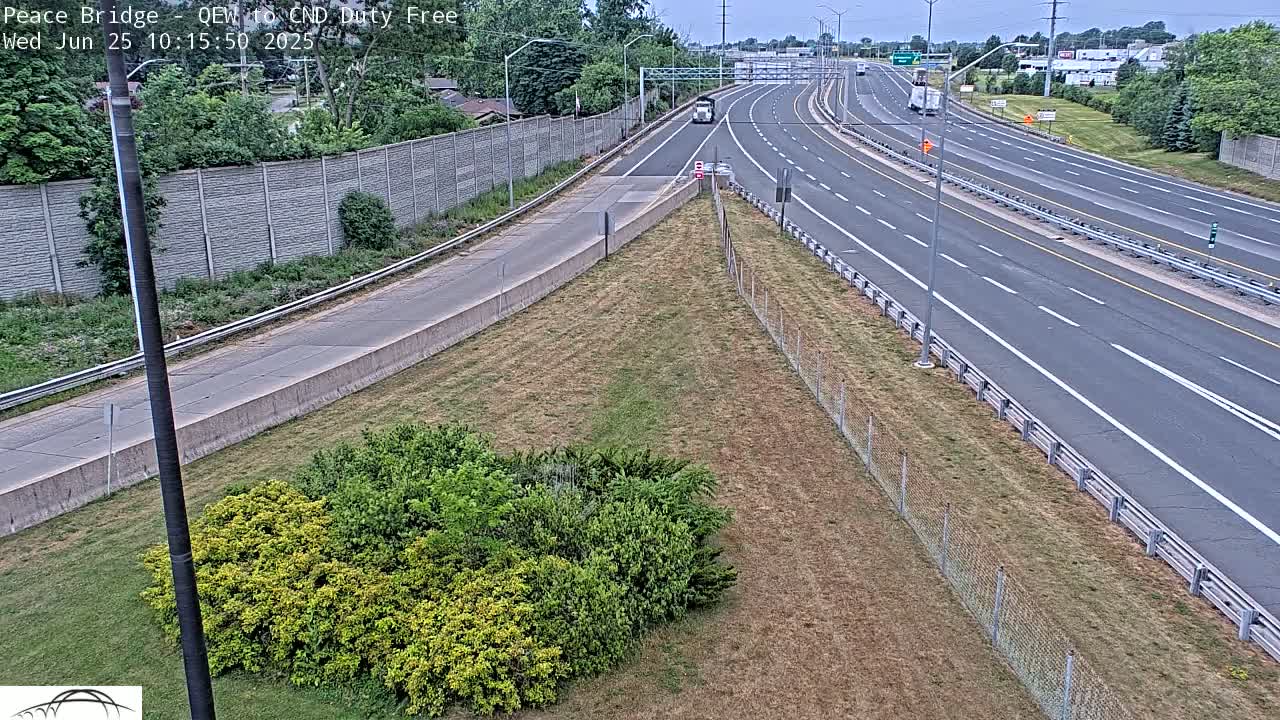 Fort Erie,  Canada Duty Free  Road Entrance to Peace Bridge Live Cam - Fort Erie, Niagara, Ontario, Canada