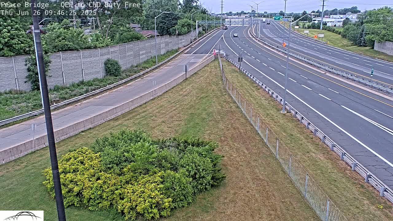 Fort Erie,  Canada Duty Free  Road Entrance to Peace Bridge Live Cam - Fort Erie, Niagara, Ontario, Canada