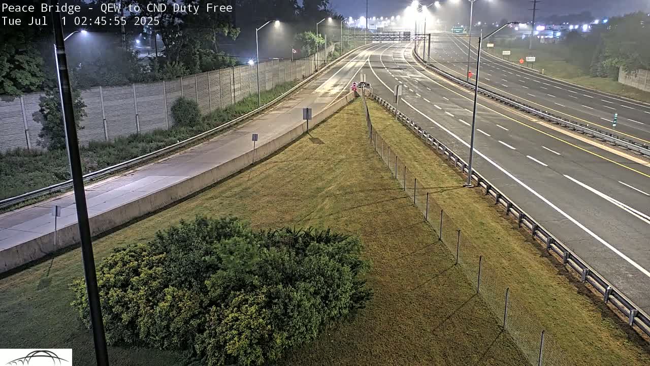 Fort Erie,  Canada Duty Free  Road Entrance to Peace Bridge Live Cam - Fort Erie, Niagara, Ontario, Canada