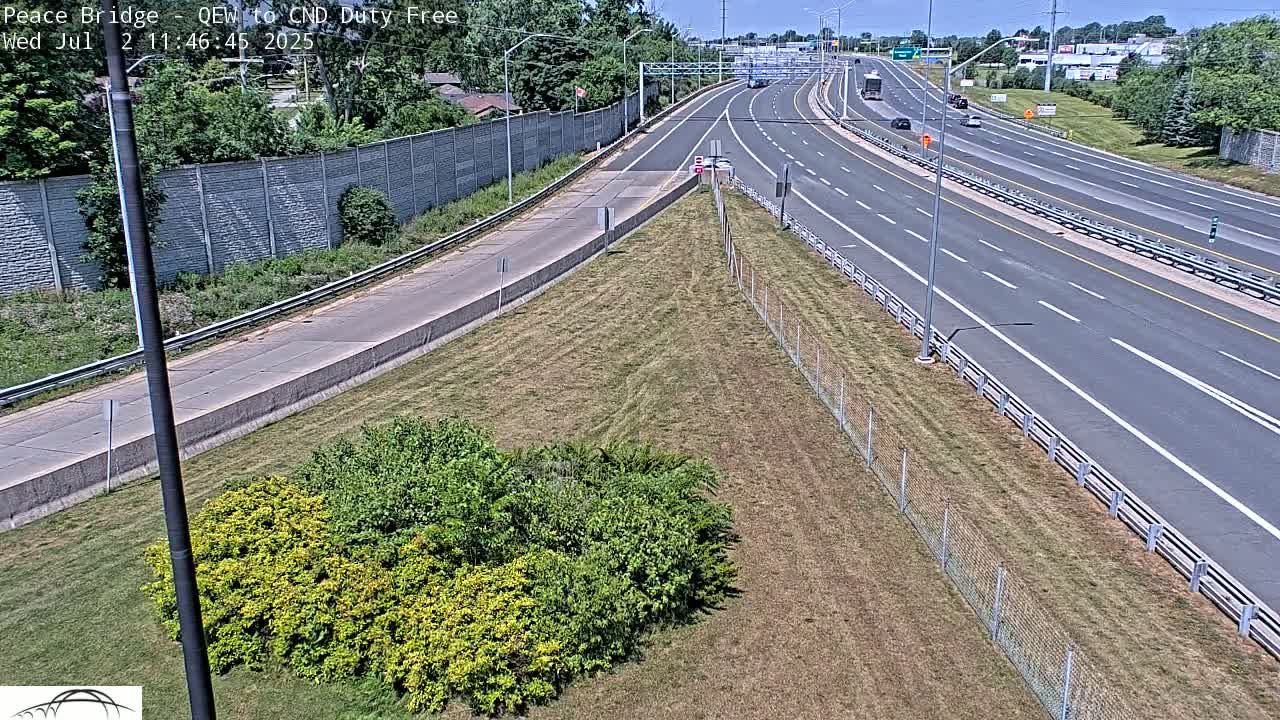 Fort Erie,  Canada Duty Free  Road Entrance to Peace Bridge Live Cam - Fort Erie, Niagara, Ontario, Canada