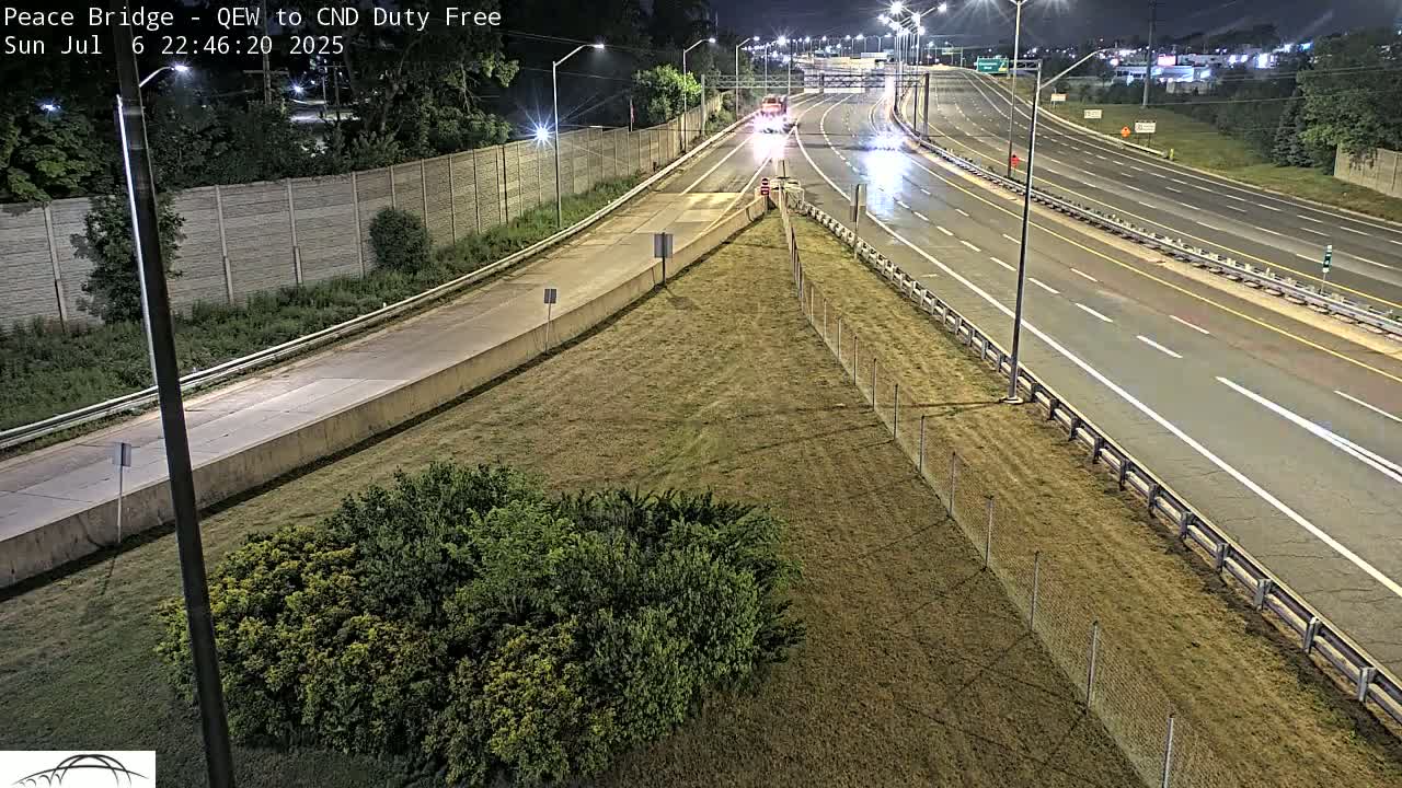 Fort Erie,  Canada Duty Free  Road Entrance to Peace Bridge Live Cam - Fort Erie, Niagara, Ontario, Canada