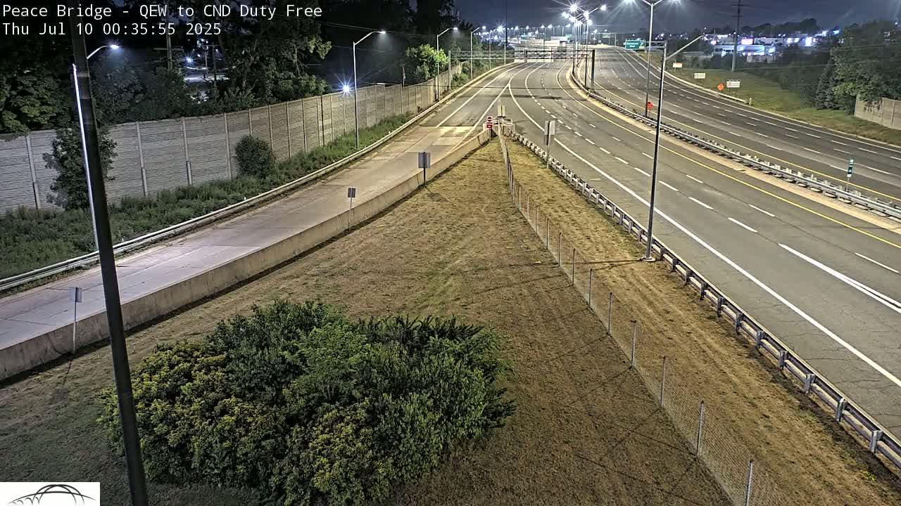 Fort Erie,  Canada Duty Free  Road Entrance to Peace Bridge Live Cam - Fort Erie, Niagara, Ontario, Canada