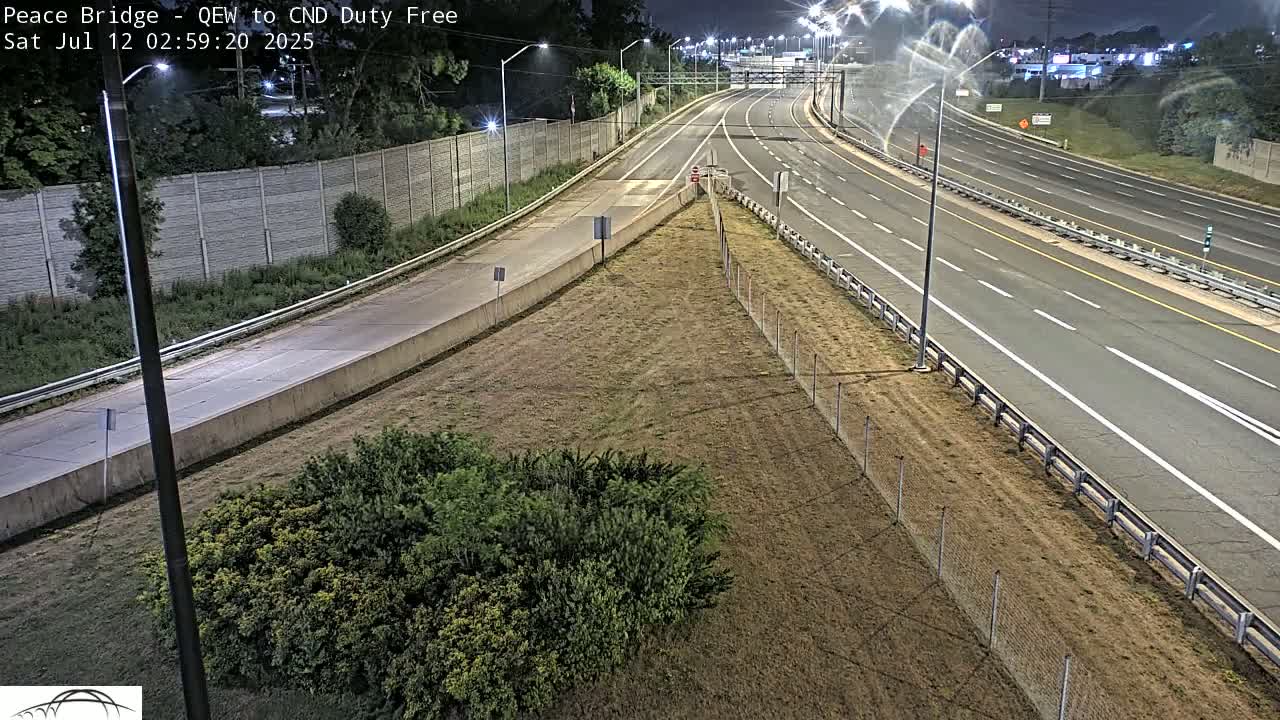 Fort Erie,  Canada Duty Free  Road Entrance to Peace Bridge Live Cam - Fort Erie, Niagara, Ontario, Canada
