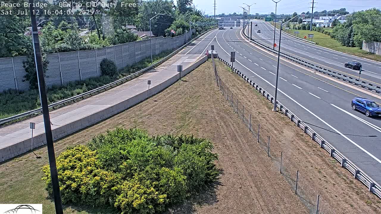 Fort Erie,  Canada Duty Free  Road Entrance to Peace Bridge Live Cam - Fort Erie, Niagara, Ontario, Canada