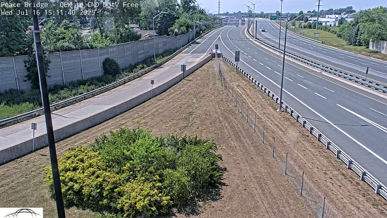 Fort Erie,  Canada Duty Free  Road Entrance to Peace Bridge Live Cam - Fort Erie, Niagara, Ontario, Canada