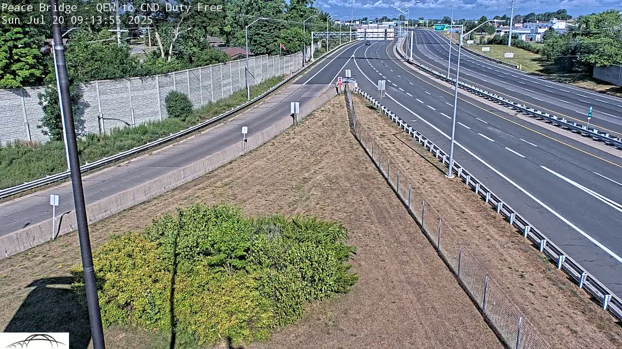 Fort Erie,  Canada Duty Free  Road Entrance to Peace Bridge Live Cam - Fort Erie, Niagara, Ontario, Canada