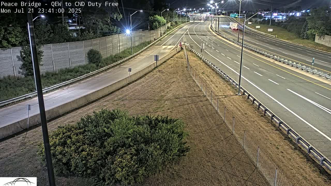 Fort Erie,  Canada Duty Free  Road Entrance to Peace Bridge Live Cam - Fort Erie, Niagara, Ontario, Canada