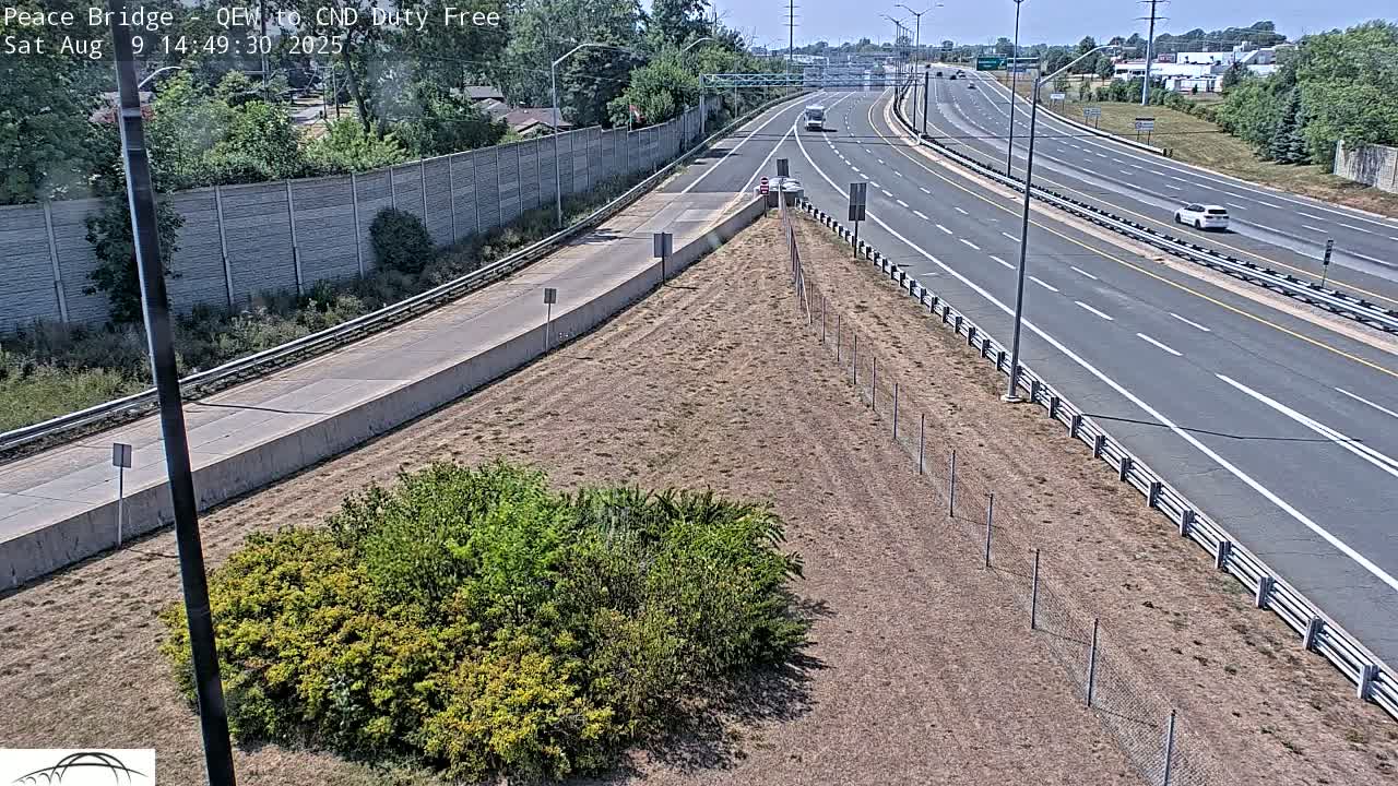 Fort Erie,  Canada Duty Free  Road Entrance to Peace Bridge Live Cam - Fort Erie, Niagara, Ontario, Canada