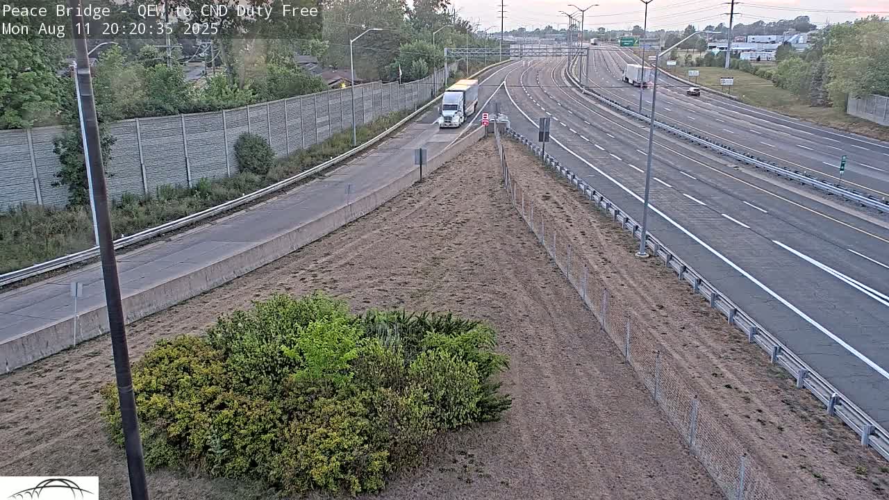 Fort Erie,  Canada Duty Free  Road Entrance to Peace Bridge Live Cam - Fort Erie, Niagara, Ontario, Canada