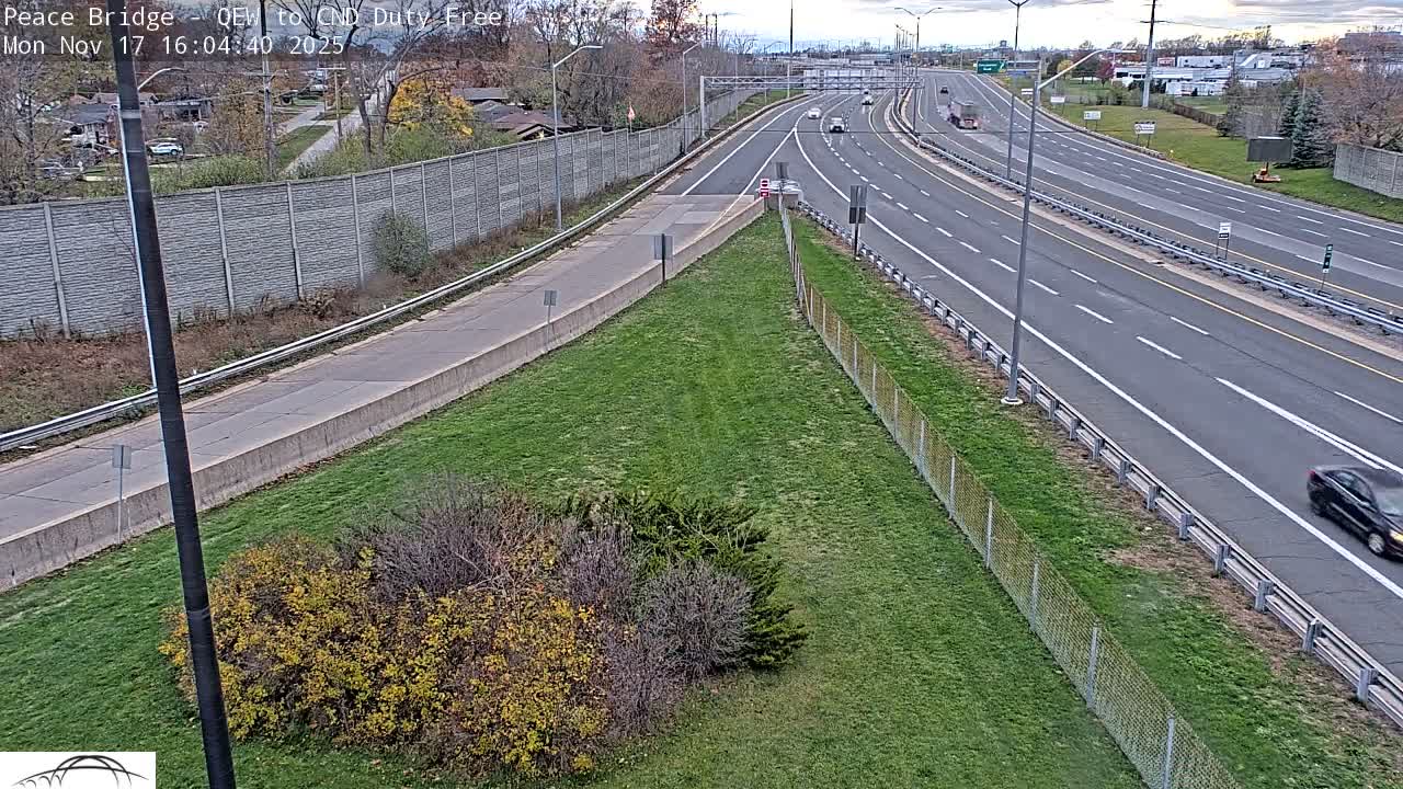 Fort Erie,  Canada Duty Free  Road Entrance to Peace Bridge Live Cam - Fort Erie, Niagara, Ontario, Canada