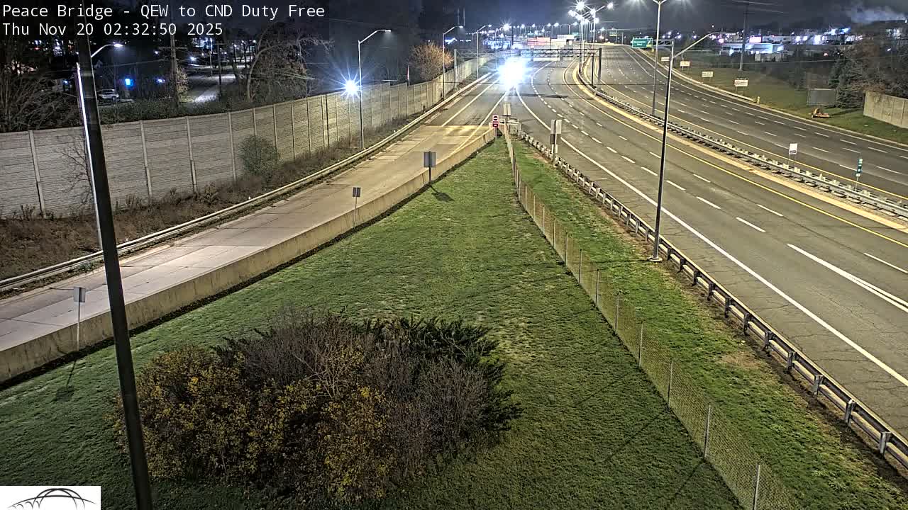 Fort Erie,  Canada Duty Free  Road Entrance to Peace Bridge Live Cam - Fort Erie, Niagara, Ontario, Canada