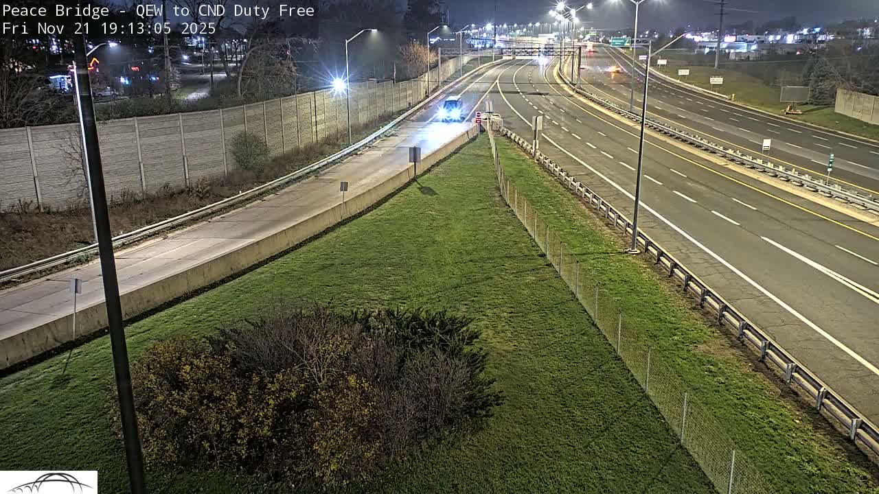 Fort Erie,  Canada Duty Free  Road Entrance to Peace Bridge Live Cam - Fort Erie, Niagara, Ontario, Canada