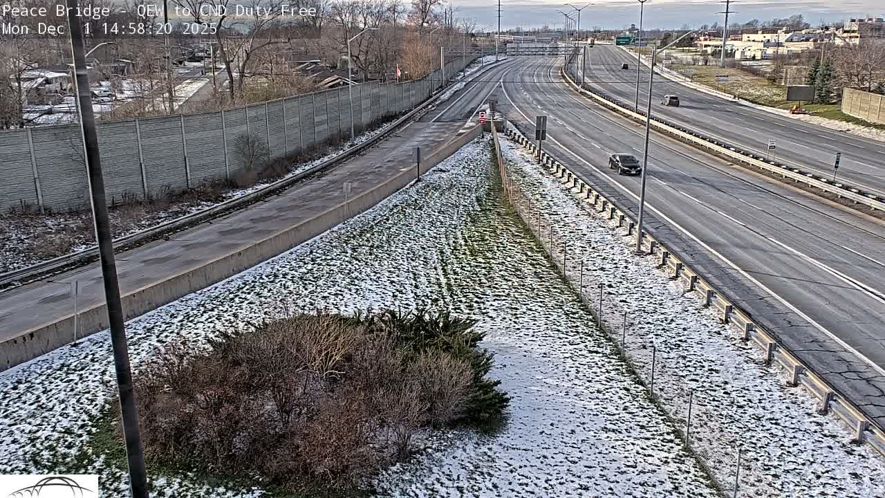 Fort Erie,  Canada Duty Free  Road Entrance to Peace Bridge Live Cam - Fort Erie, Niagara, Ontario, Canada