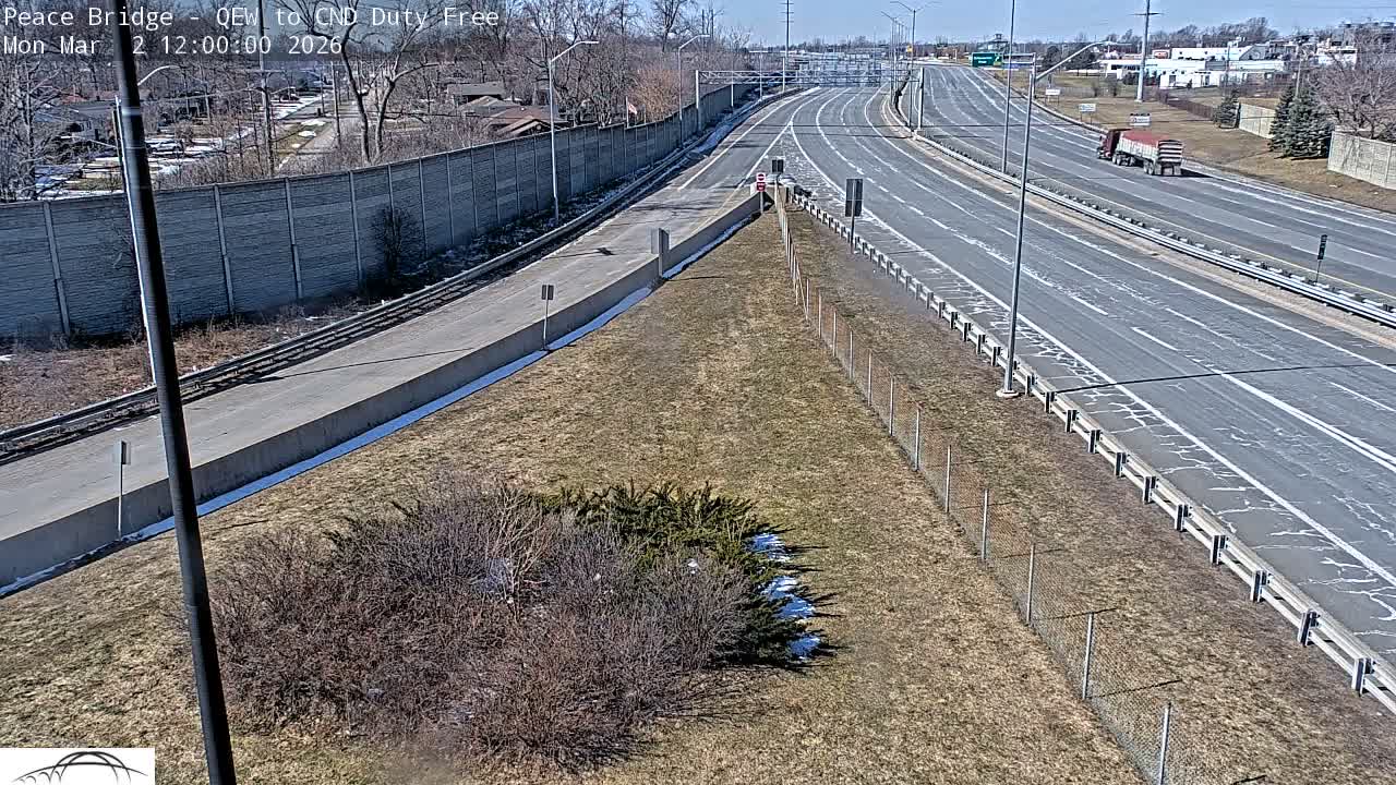 Fort Erie,  Canada Duty Free  Road Entrance to Peace Bridge Live Cam - Fort Erie, Niagara, Ontario, Canada