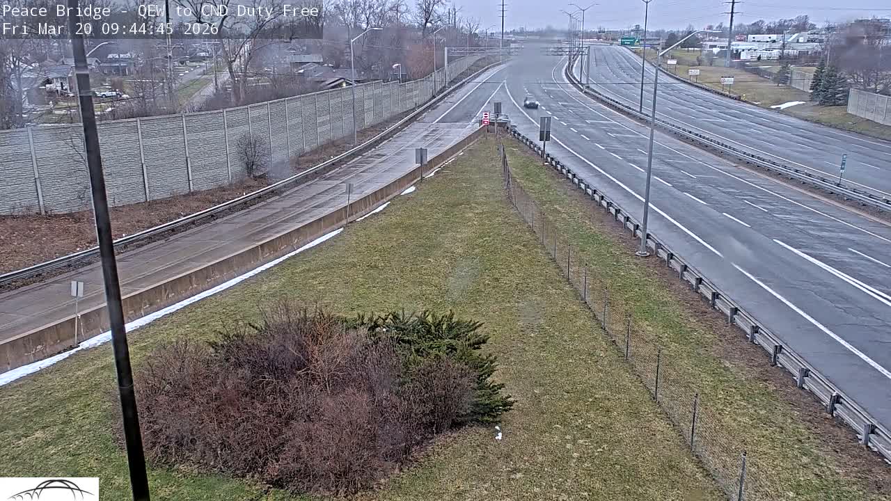 Fort Erie,  Canada Duty Free  Road Entrance to Peace Bridge Live Cam - Fort Erie, Niagara, Ontario, Canada