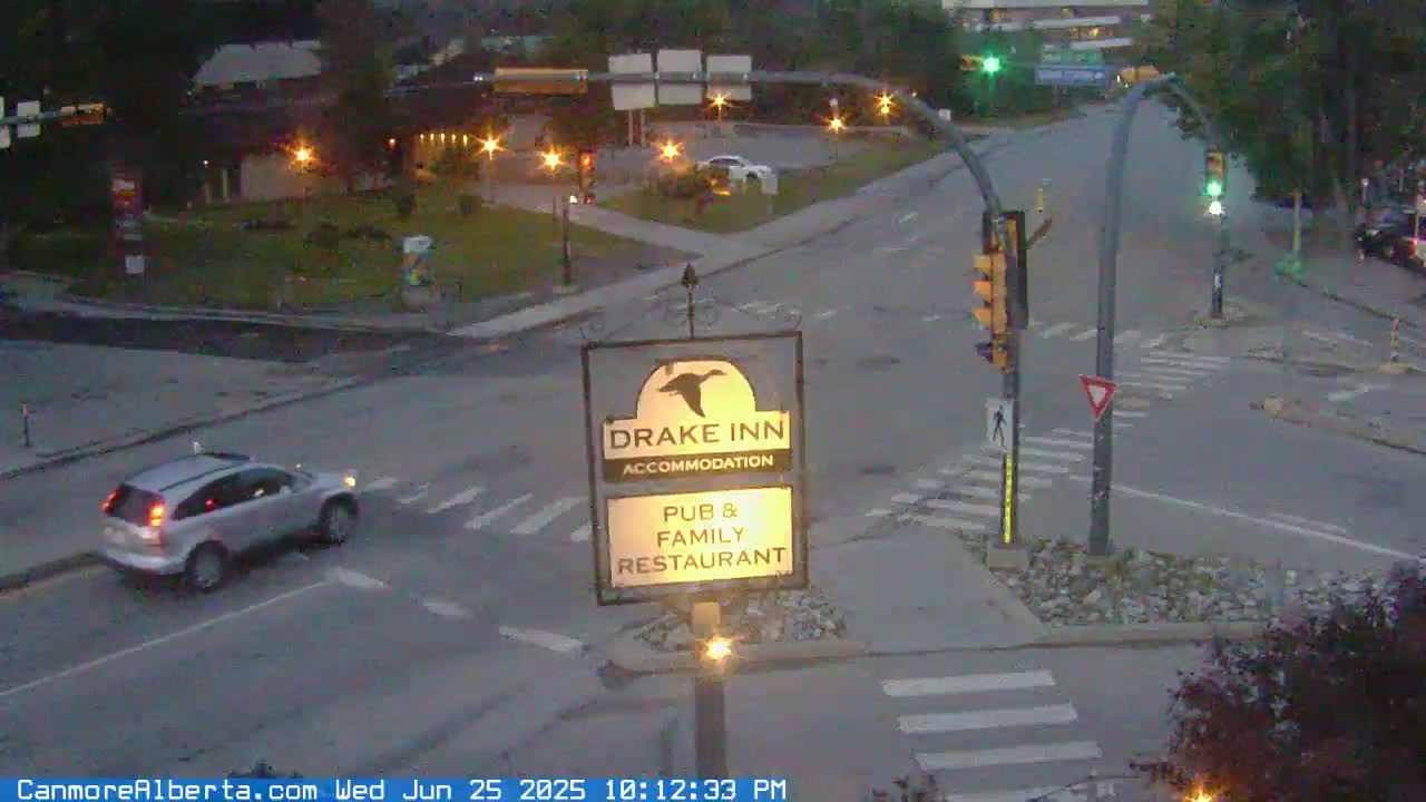Canmore City Railway Avenue  Live Cam -  Canmore, Alberta's Rockies, Alberta, Canada