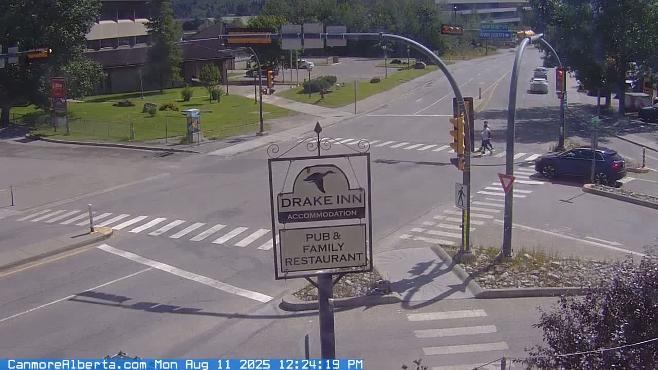 Canmore City Railway Avenue  Live Cam -  Canmore, Alberta's Rockies, Alberta, Canada