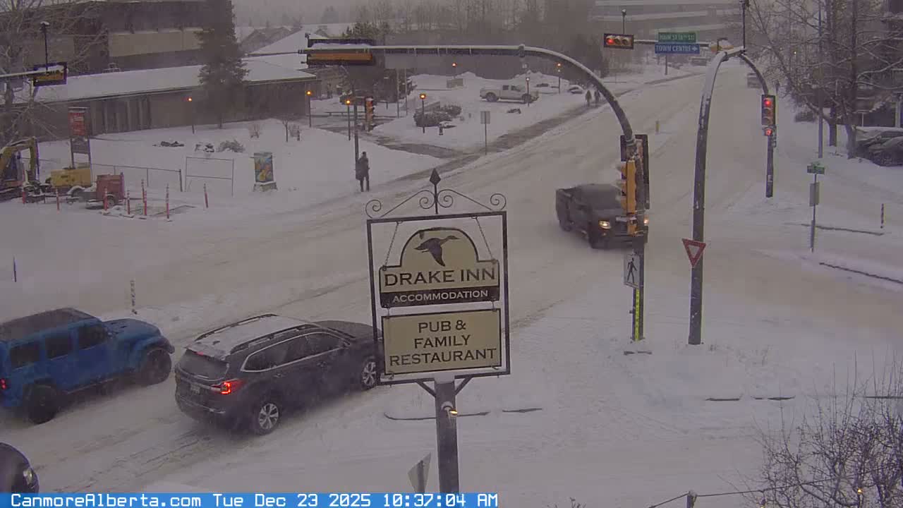 Canmore City Railway Avenue  Live Cam - Canmore, Alberta's Rockies, Alberta, Canada