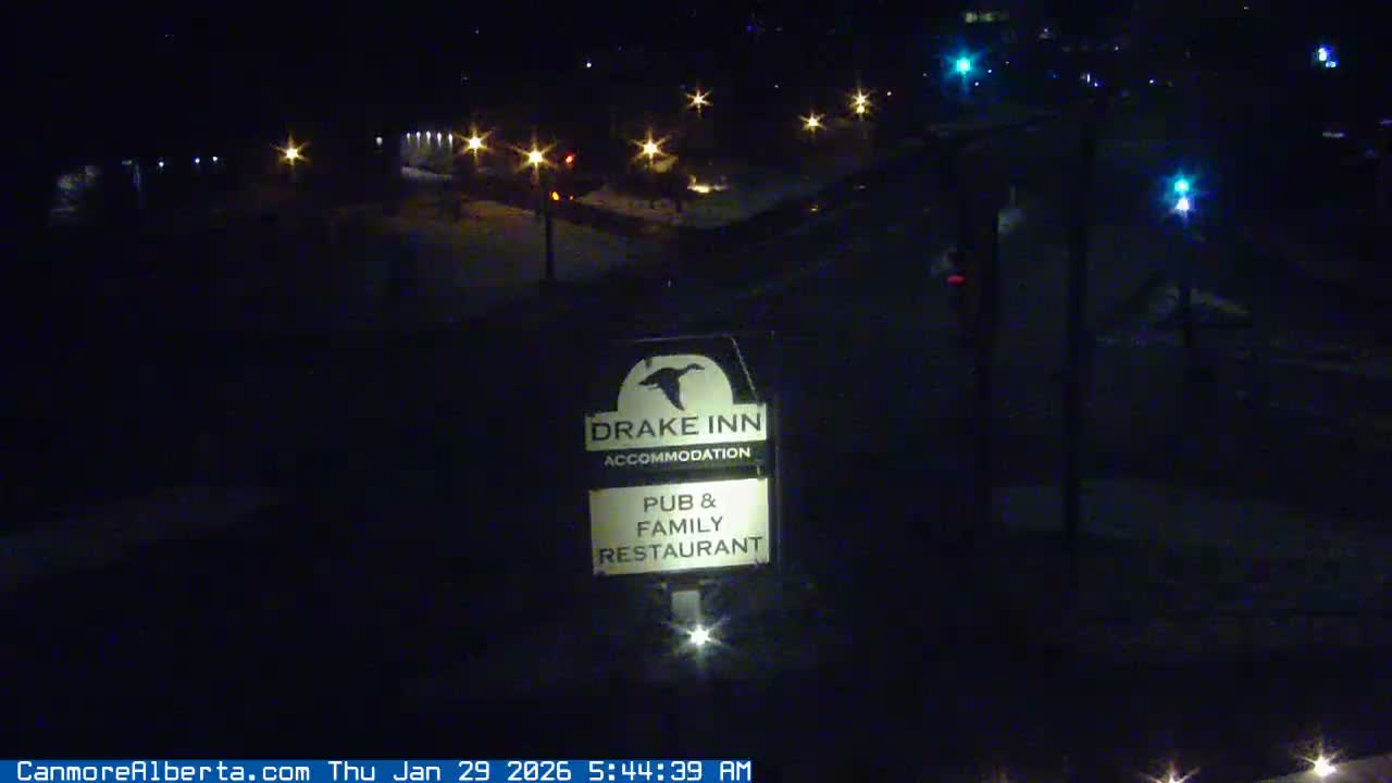 Canmore City Railway Avenue  Live Cam - Canmore, Alberta's Rockies, Alberta, Canada