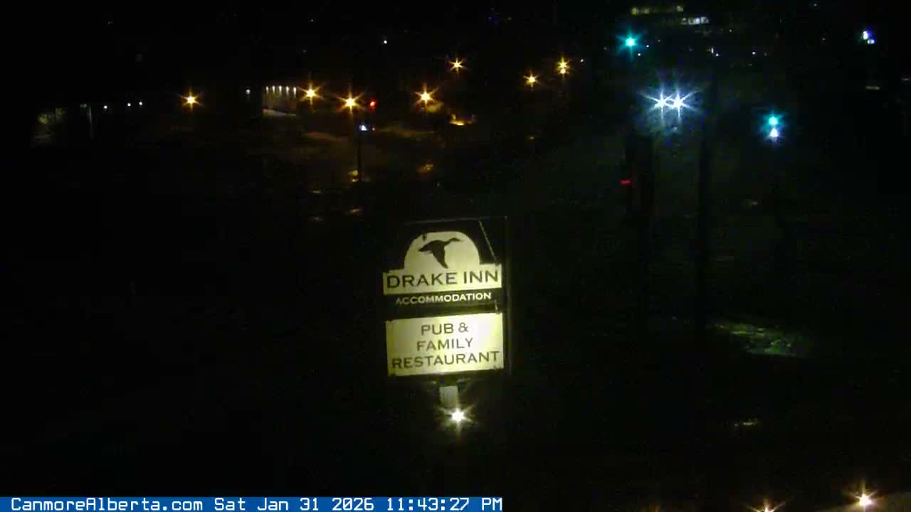 Canmore City Railway Avenue  Live Cam - Canmore, Alberta's Rockies, Alberta, Canada