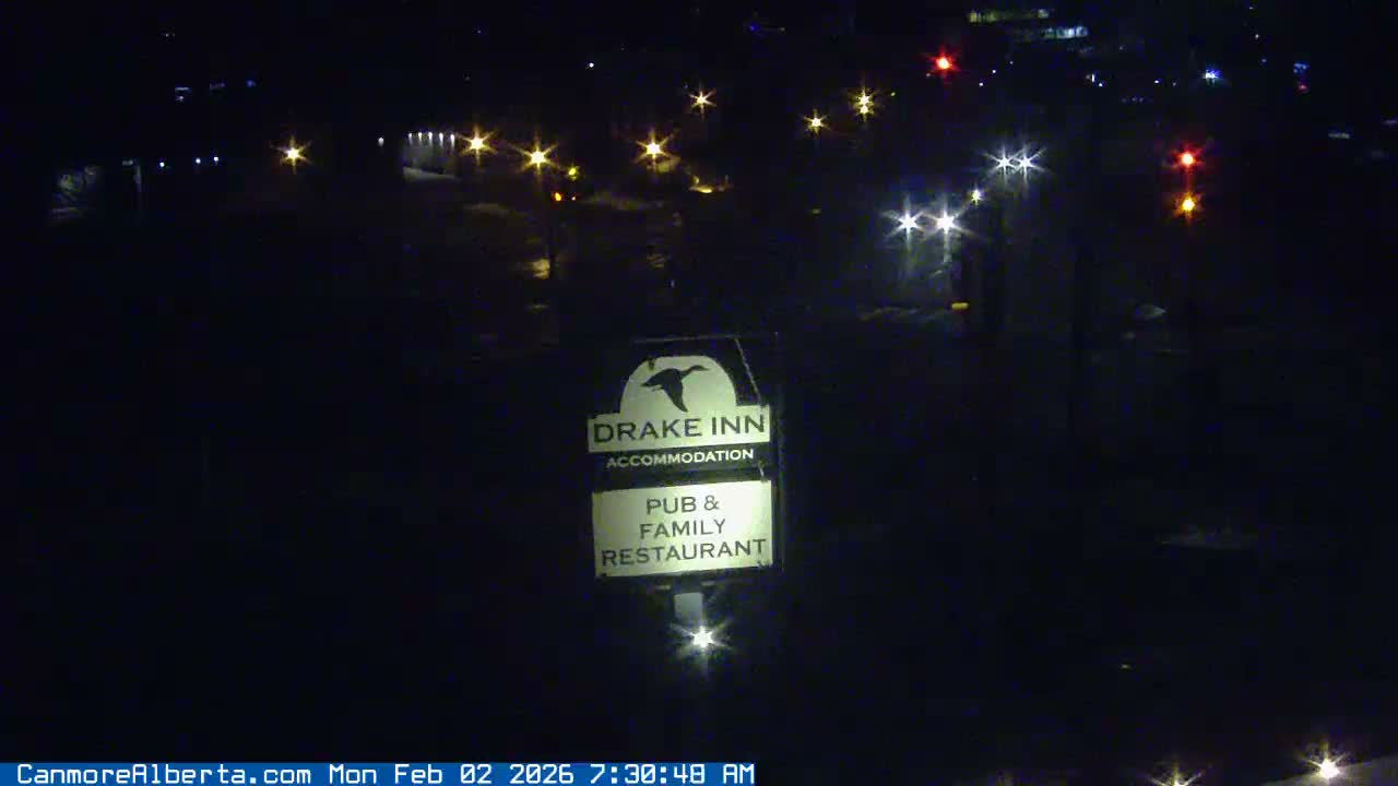 Canmore City Railway Avenue  Live Cam - Canmore, Alberta's Rockies, Alberta, Canada
