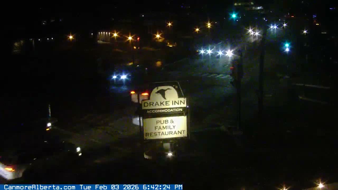 Canmore City Railway Avenue  Live Cam - Canmore, Alberta's Rockies, Alberta, Canada