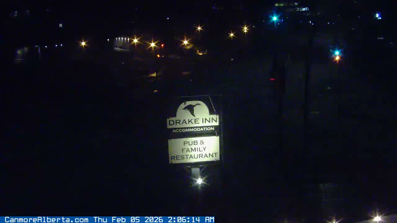 Canmore City Railway Avenue  Live Cam - Canmore, Alberta's Rockies, Alberta, Canada