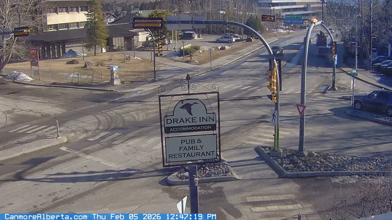 Canmore City Railway Avenue  Live Cam - Canmore, Alberta's Rockies, Alberta, Canada