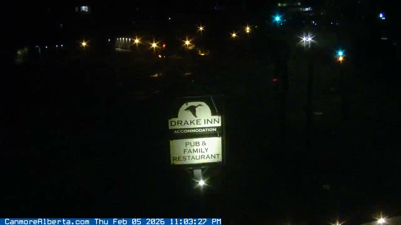 Canmore City Railway Avenue  Live Cam - Canmore, Alberta's Rockies, Alberta, Canada