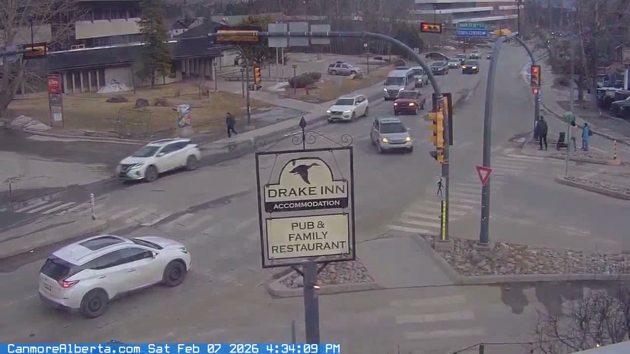 Canmore City Railway Avenue  Live Cam - Canmore, Alberta's Rockies, Alberta, Canada